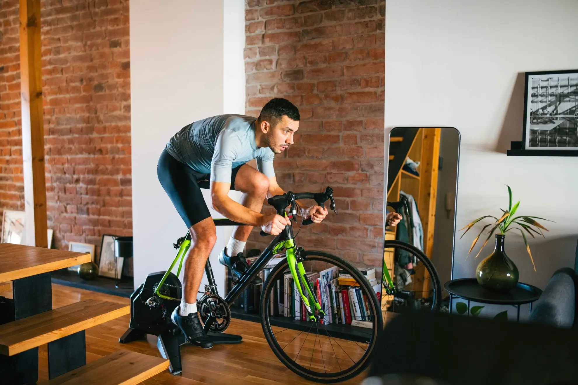 The best indoor cycling apps you need to download