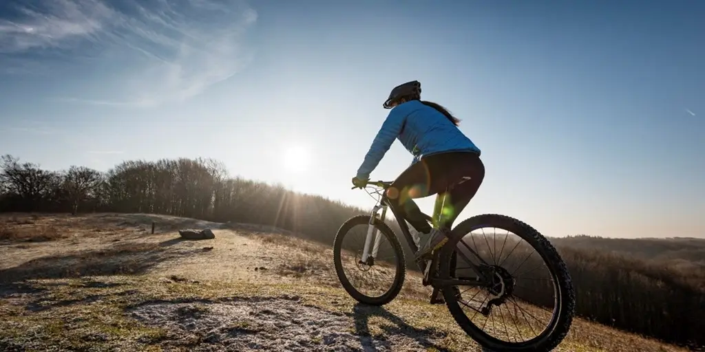 What to wear when cycling in cold weather